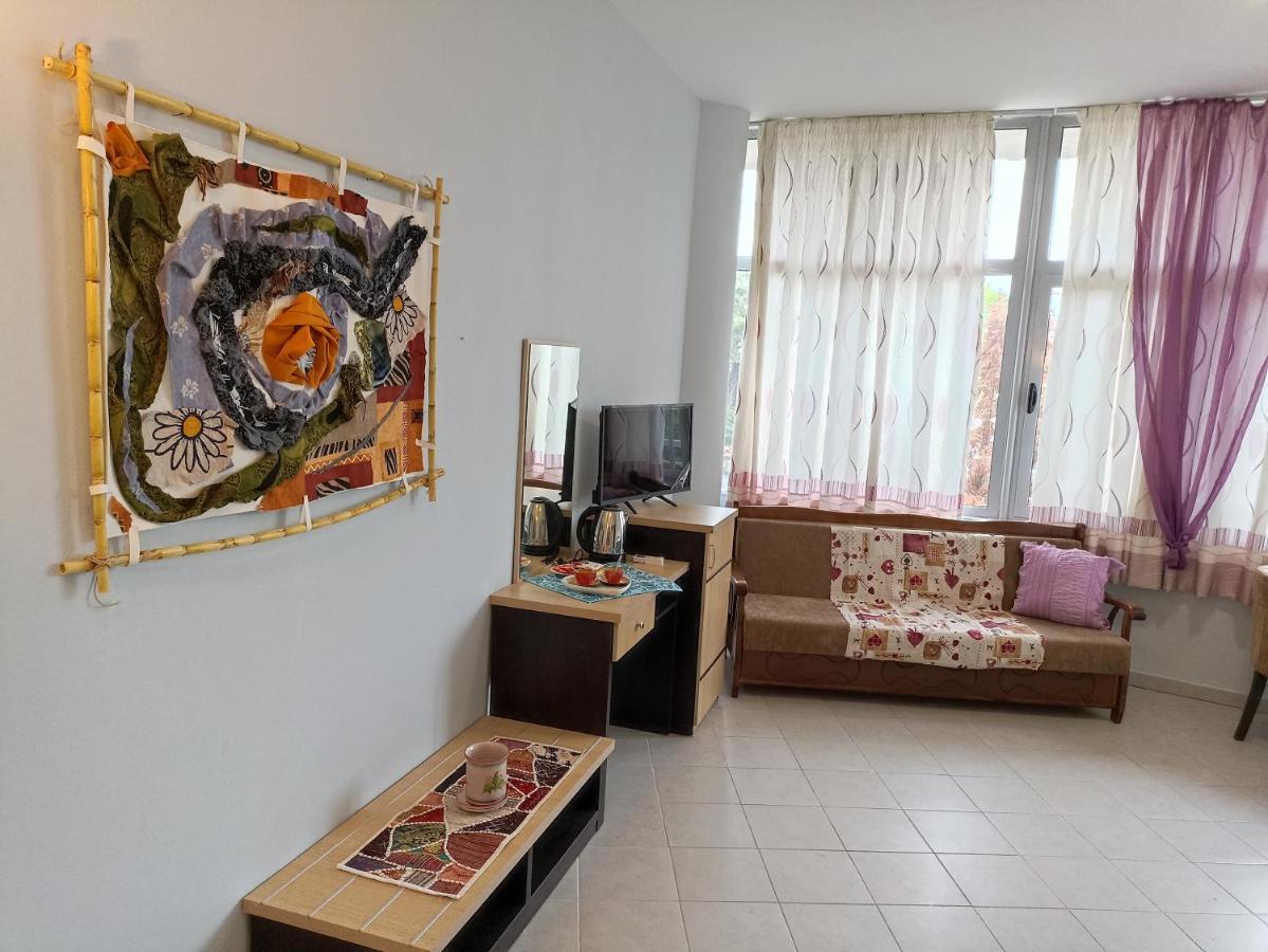 10 Apartmants Olimpia Mir Durrës Exterior foto